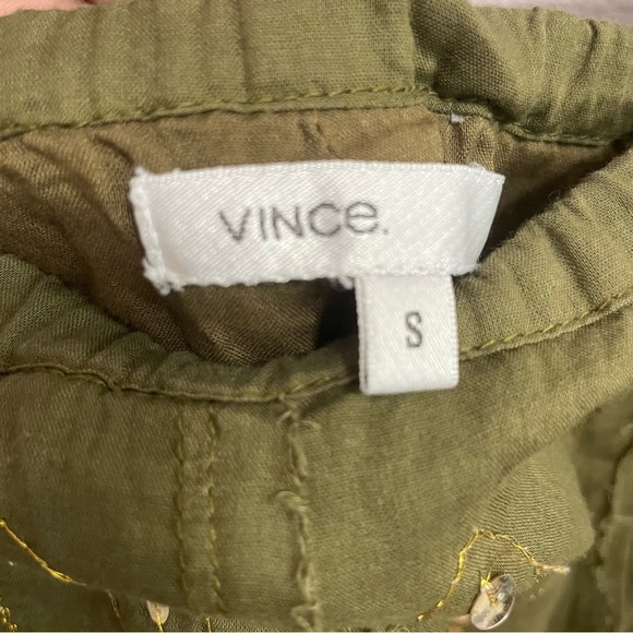 Vince vintage olive green embellished midi skirt
100% cotton - Picture 2 of 4